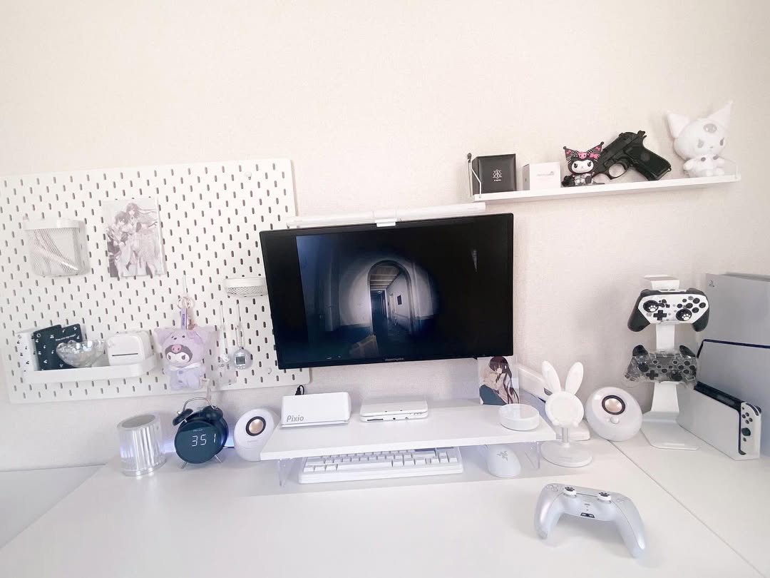 Japanese minimalist setup