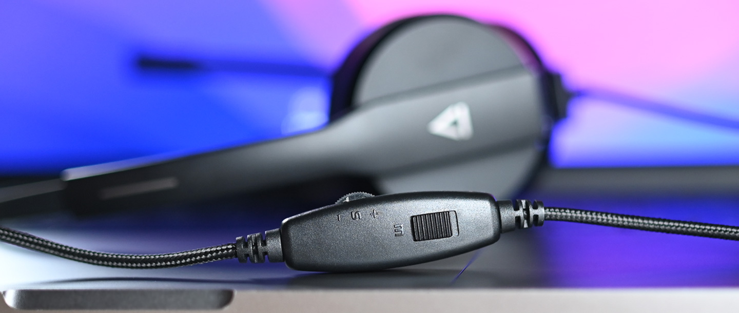 Audifono con Microfono Creative HS-230